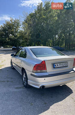 Седан Volvo S60 2000 в 