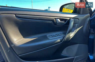 Седан Volvo S60 2001 в 