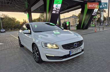Седан Volvo S60 2017 в 