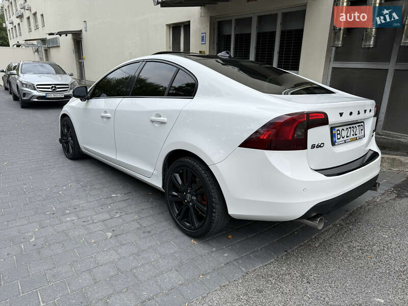 Volvo S60 2013