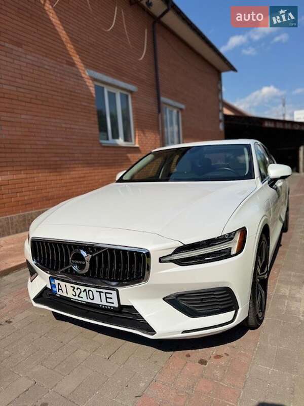 Volvo S60 2020