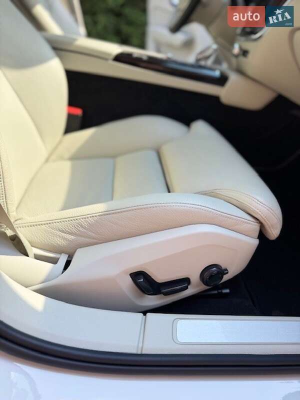 Седан Volvo S60 2020 в Києві фото 33 Седан Volvo S60 2020 в Києві