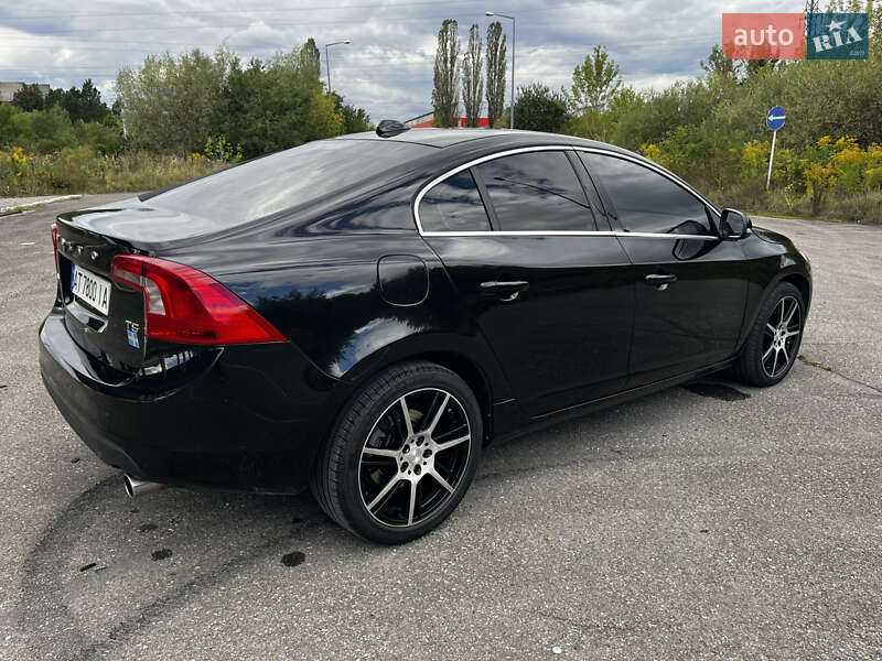 Volvo S60 2012