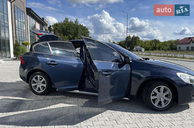 Седан Volvo S60 2011 в 