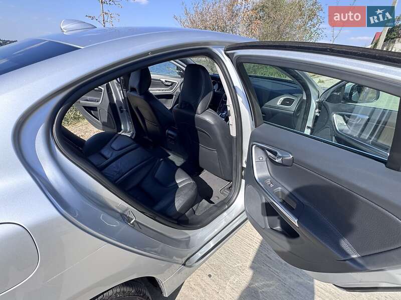 Седан Volvo S60 2013 в Николаеве фото 32 Седан Volvo S60 2013 в Николаеве