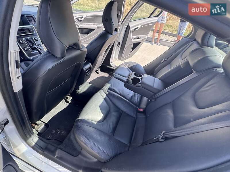 Седан Volvo S60 2013 в Николаеве фото 39 Седан Volvo S60 2013 в Николаеве