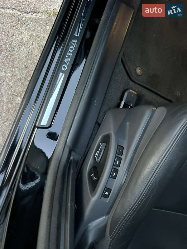 Седан Volvo S60 2016 в Києві