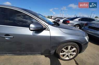 Седан Volvo S60 2015 в 