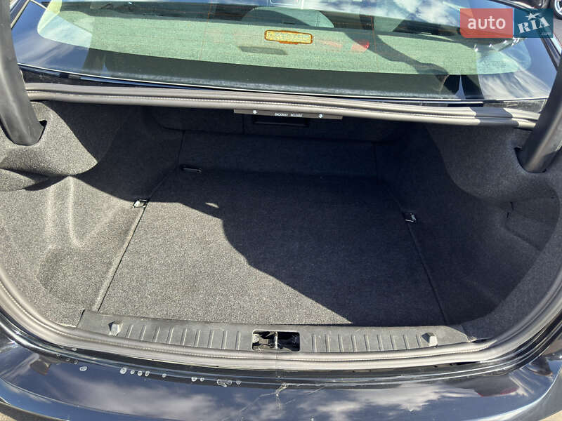 Седан Volvo S60 2012 в Киеве