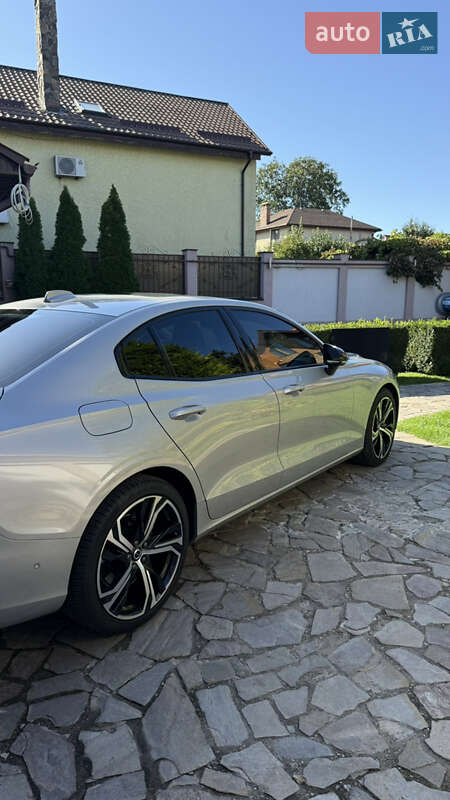 Седан Volvo S60 2023 в Одесі