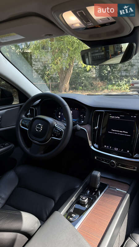 Седан Volvo S60 2023 в Одесі