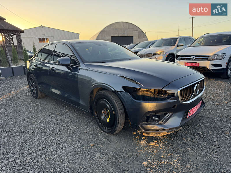 Седан Volvo S60 2020 в Луцке фото 4 Седан Volvo S60 2020 в Луцке