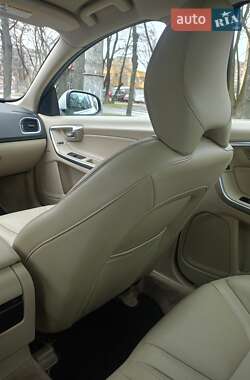 Седан Volvo S60 2014 в 
