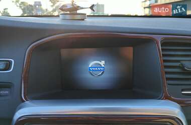 Седан Volvo S60 2013 в 
