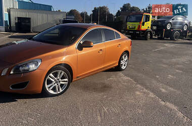 Седан Volvo S60 2011 в 