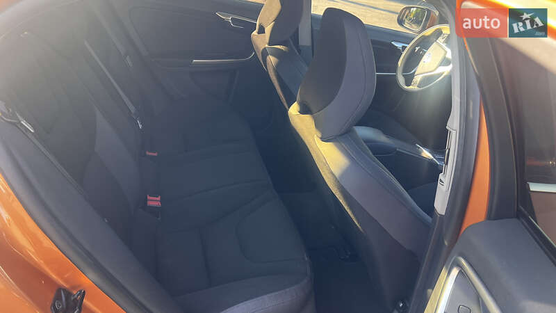 Седан Volvo S60 2011 в Киеве