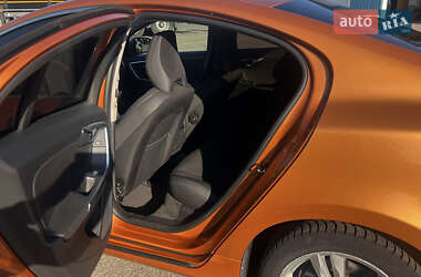 Седан Volvo S60 2011 в 
