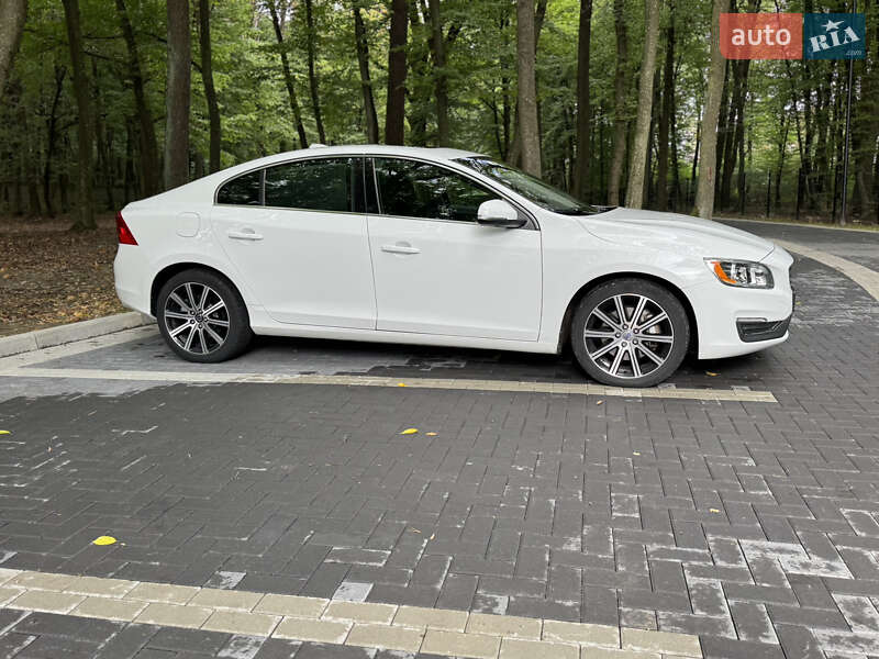 Седан Volvo S60 2017 в Луцке фото 7 Седан Volvo S60 2017 в Луцке
