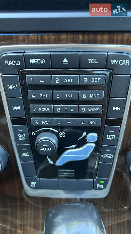 Седан Volvo S60 2012 в Кривому Розі