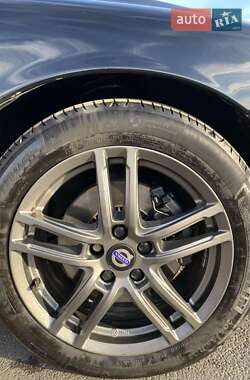 Седан Volvo S60 2004 в 