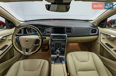 Седан Volvo S60 2014 в 