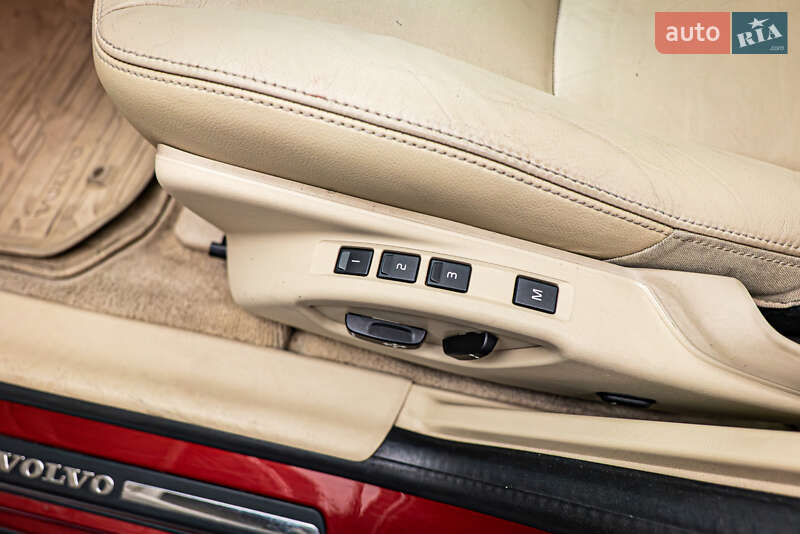 Седан Volvo S60 2014 в Киеве фото 16 Седан Volvo S60 2014 в Киеве