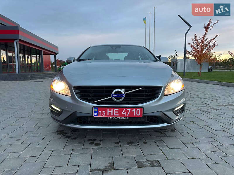 Седан Volvo S60 2017 в Рівному