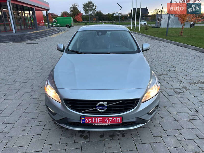 Седан Volvo S60 2017 в Рівному