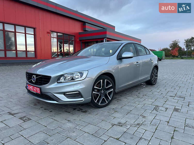Седан Volvo S60 2017 в Рівному