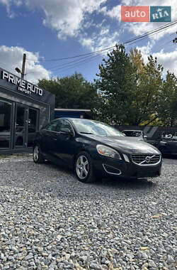 Седан Volvo S60 2012 в 