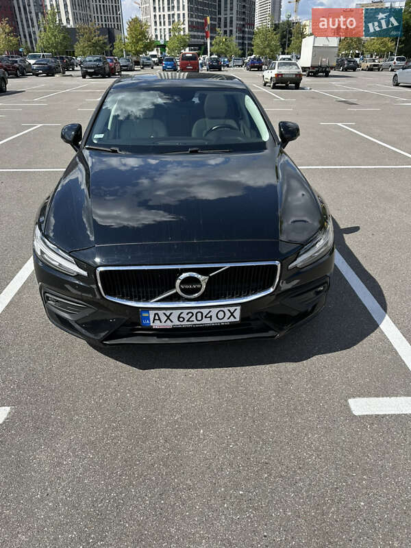 Седан Volvo S60 2020 в Києві фото Седан Volvo S60 2020 в Києві