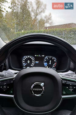 Седан Volvo S60 2020 в 