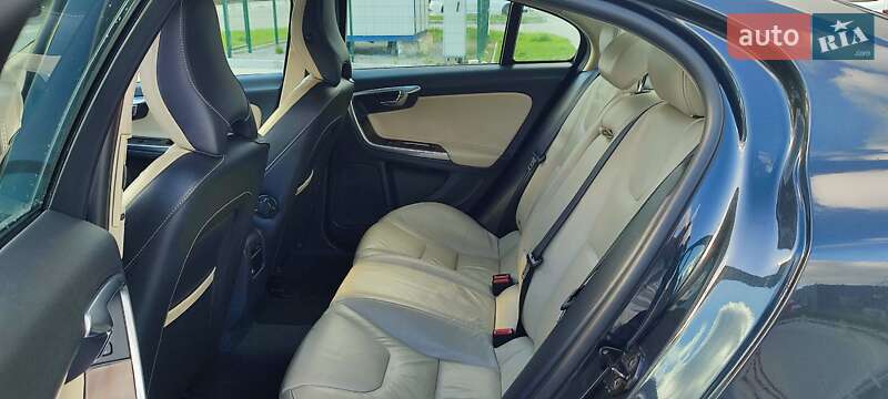 Седан Volvo S60 2012 в Львове фото 12 Седан Volvo S60 2012 в Львове