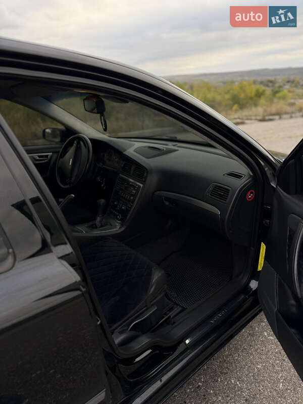 Седан Volvo S60 2005 в Одессе