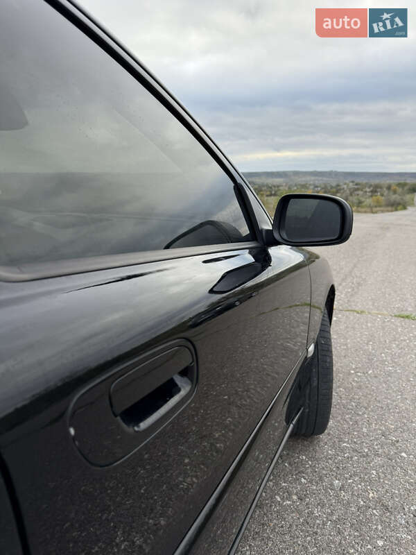 Седан Volvo S60 2005 в Одессе