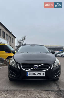 Седан Volvo S60 2011 в Житомире