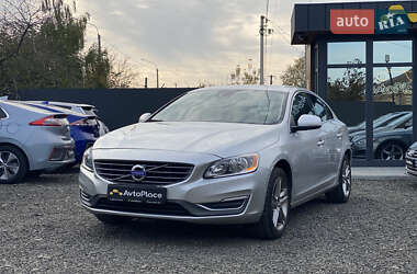 Седан Volvo S60 2013 в Луцьку