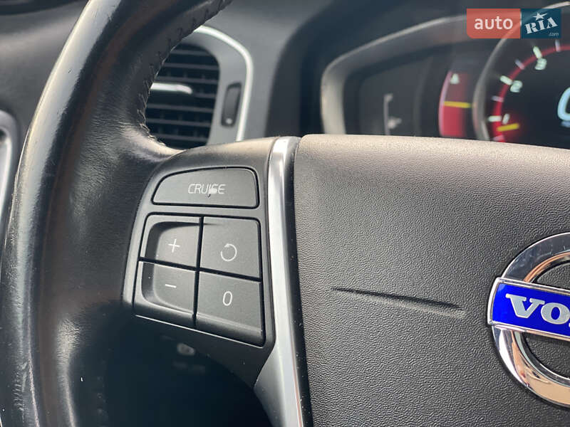 Седан Volvo S60 2013 в Луцке фото 34 Седан Volvo S60 2013 в Луцке