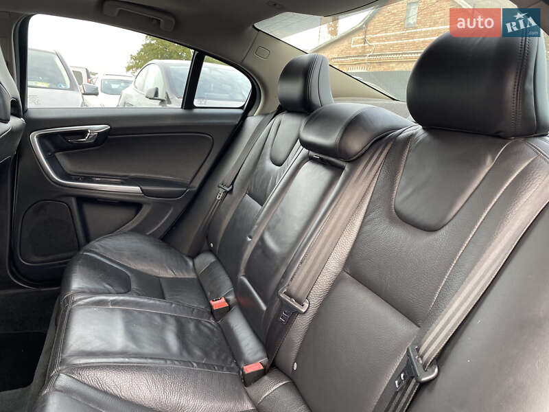 Седан Volvo S60 2013 в Луцке фото 50 Седан Volvo S60 2013 в Луцке