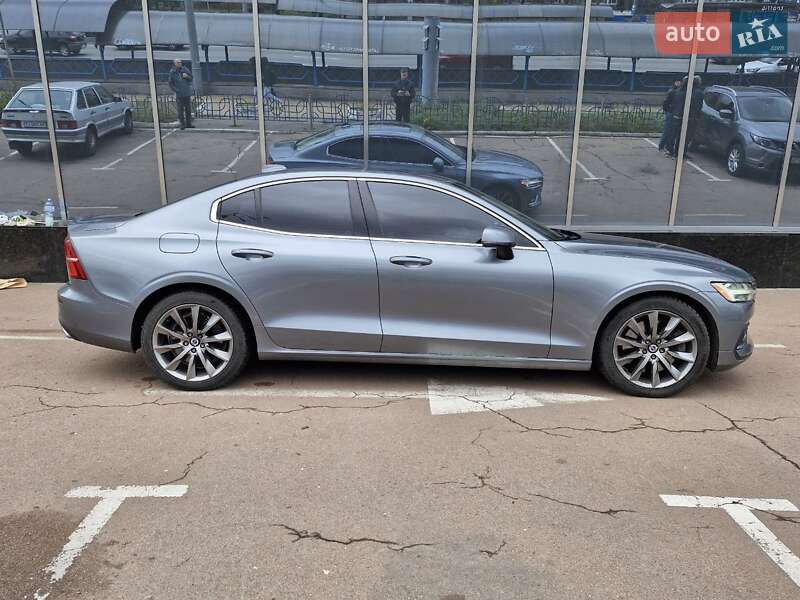 Седан Volvo S60 2018 в Києві фото 6 Седан Volvo S60 2018 в Києві