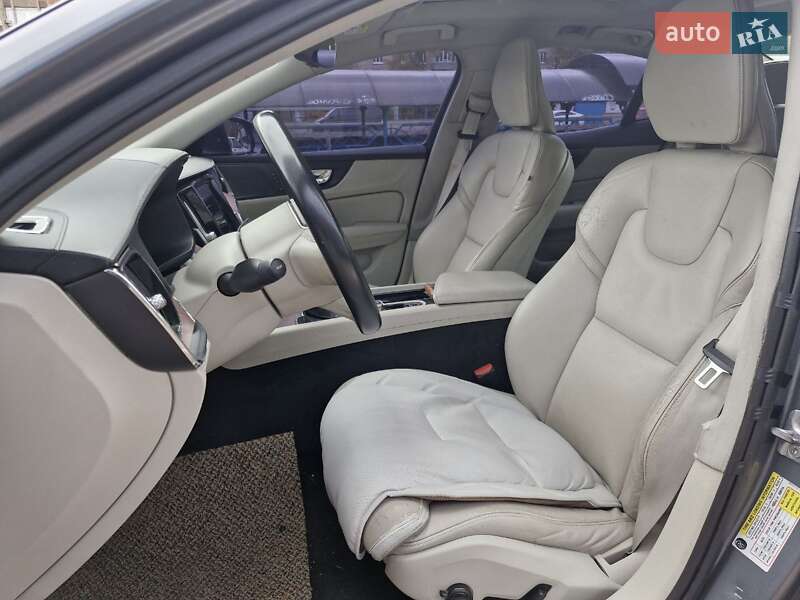 Седан Volvo S60 2018 в Києві фото 7 Седан Volvo S60 2018 в Києві