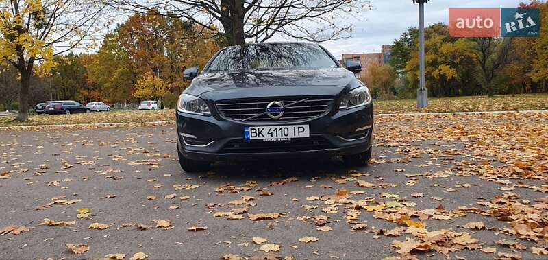 Седан Volvo S60 2015 в Ровно фото 11 Седан Volvo S60 2015 в Ровно