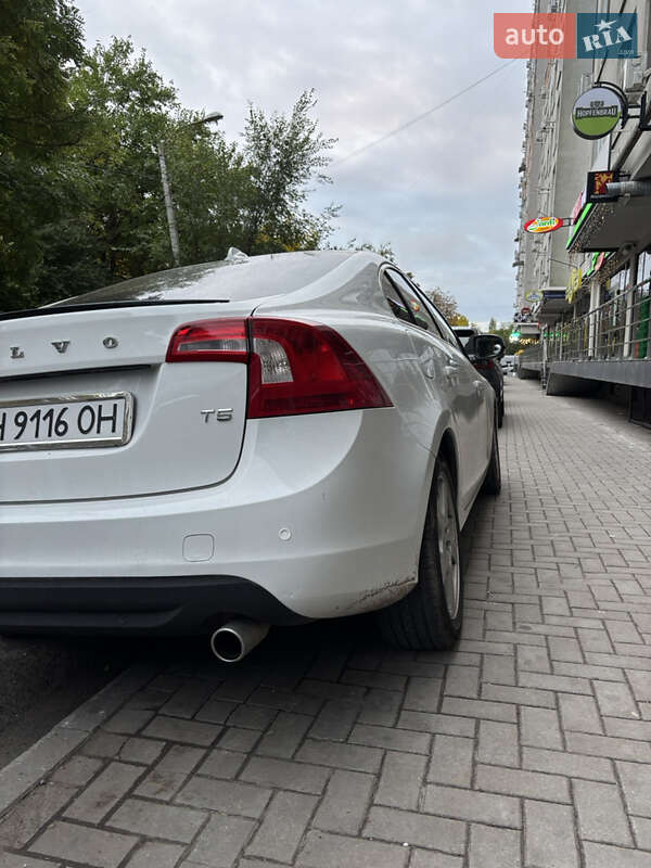 Седан Volvo S60 2012 в Беляевке фото 31 Седан Volvo S60 2012 в Беляевке