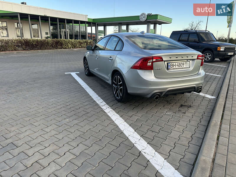 Седан Volvo S60 2017 в Одессе