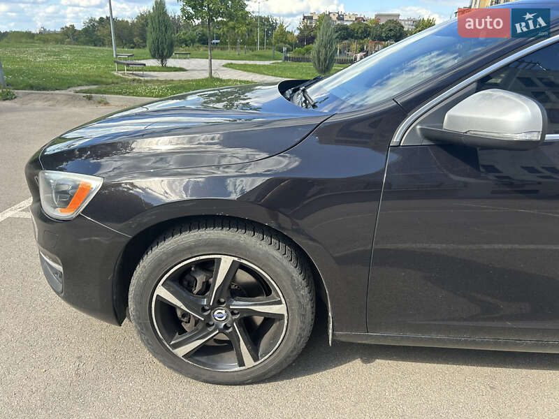 Седан Volvo S60 2013 в Києві фото 13 Седан Volvo S60 2013 в Києві