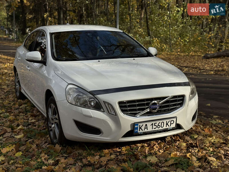 Седан Volvo S60 2013 в Києві фото 9 Седан Volvo S60 2013 в Києві