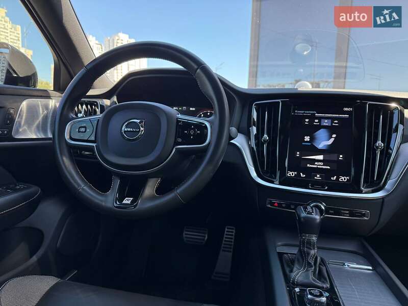 Седан Volvo S60 2019 в Києві