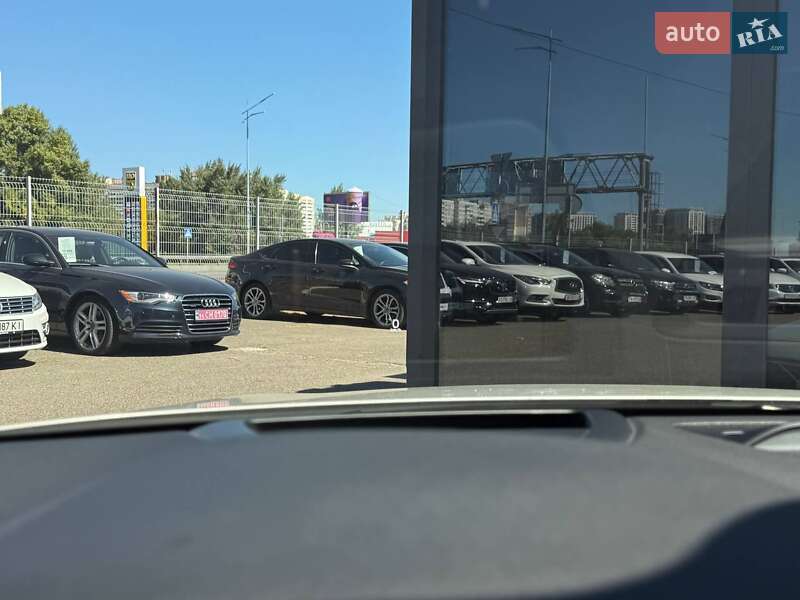 Седан Volvo S60 2019 в Києві