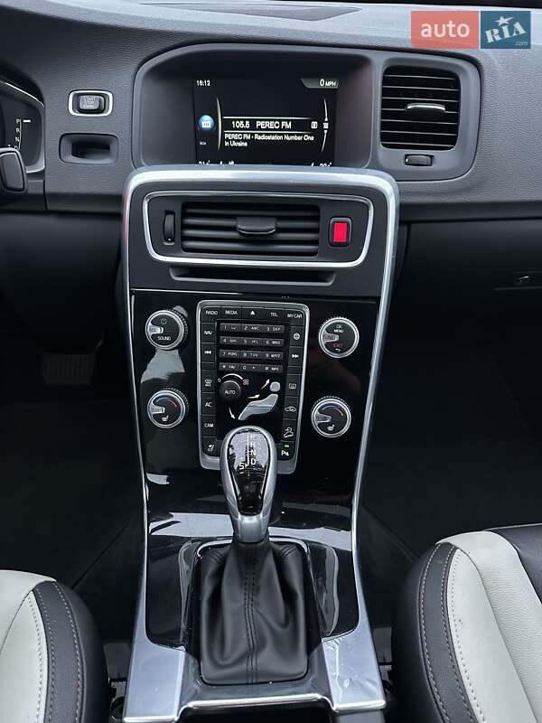 Седан Volvo S60 2015 в Белогородке фото 33 Седан Volvo S60 2015 в Белогородке