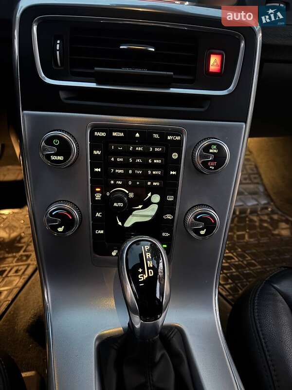 Седан Volvo S60 2017 в Житомирі